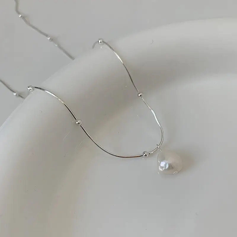 Sweet Pearl Necklace for Women's All-Match Clavicle Chain