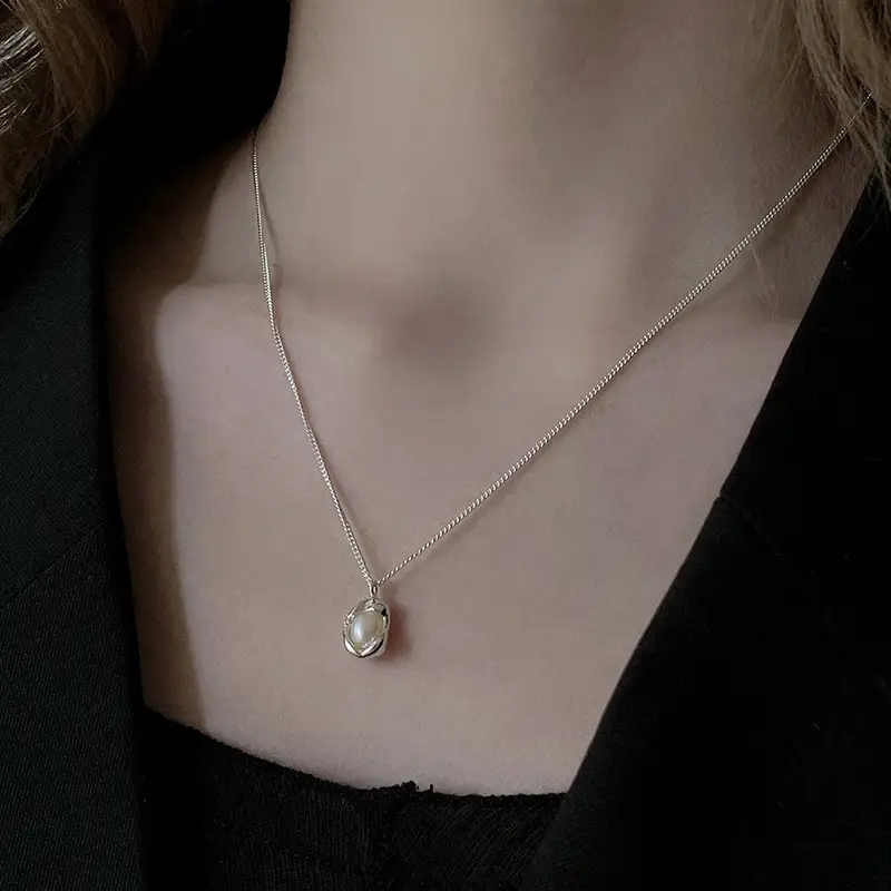 Sweet Pearl Necklace for Women's All-Match Clavicle Chain