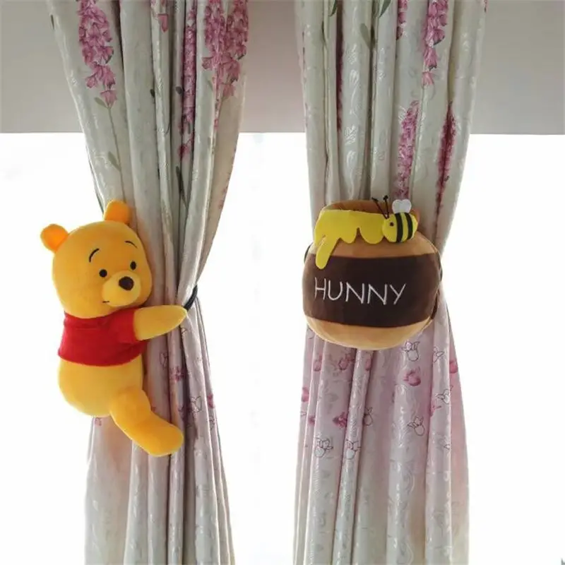 Winnie the Pooh Curtain Pom Pom Toy