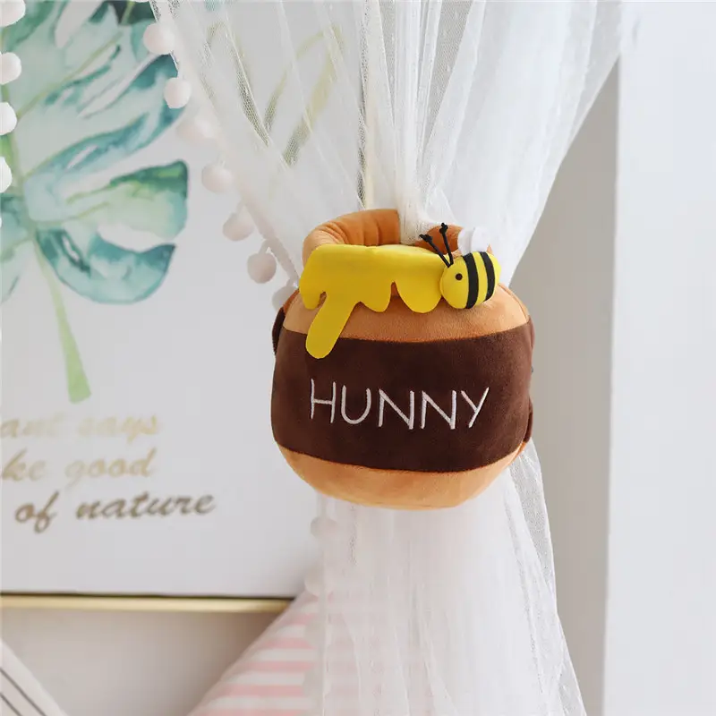 Winnie the Pooh Curtain Pom Pom Toy
