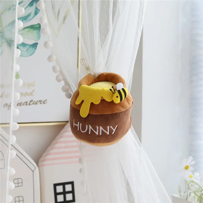 Winnie the Pooh Curtain Pom Pom Toy