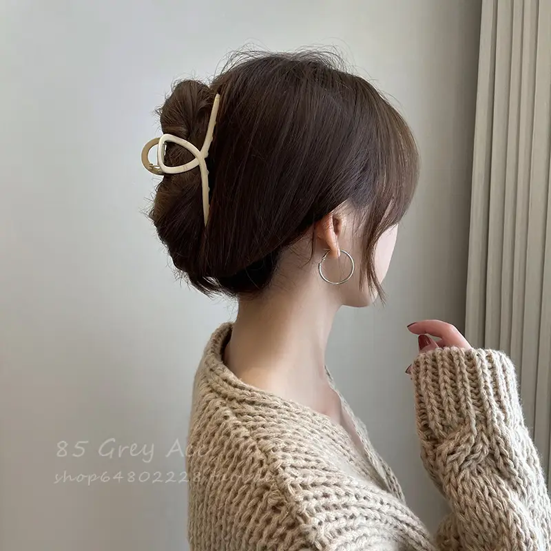 Frosted Cross Metal Hairpin Women's Summer Niche Elegant Shark Clip Back of Head Hair Grab Hair Accessories