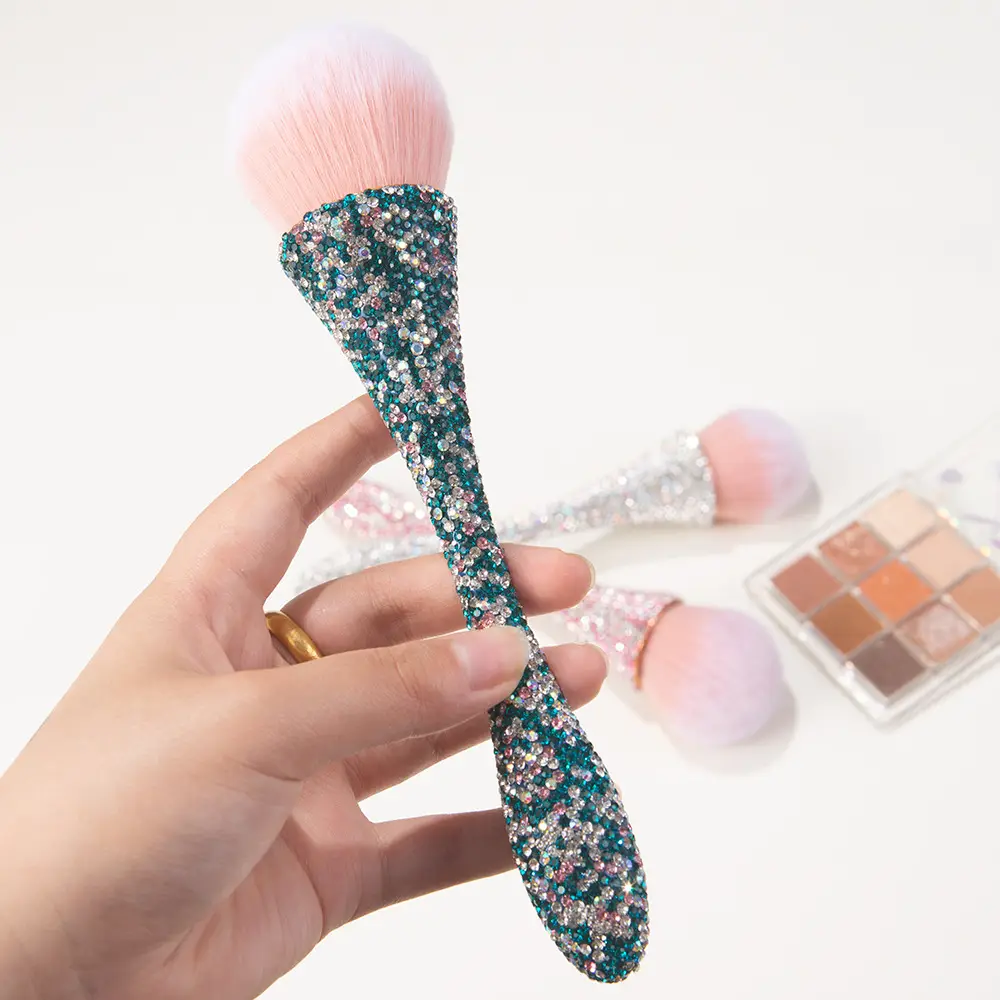 Cross-Country Diamond Brush Set for Blush & Foundation — feature 19