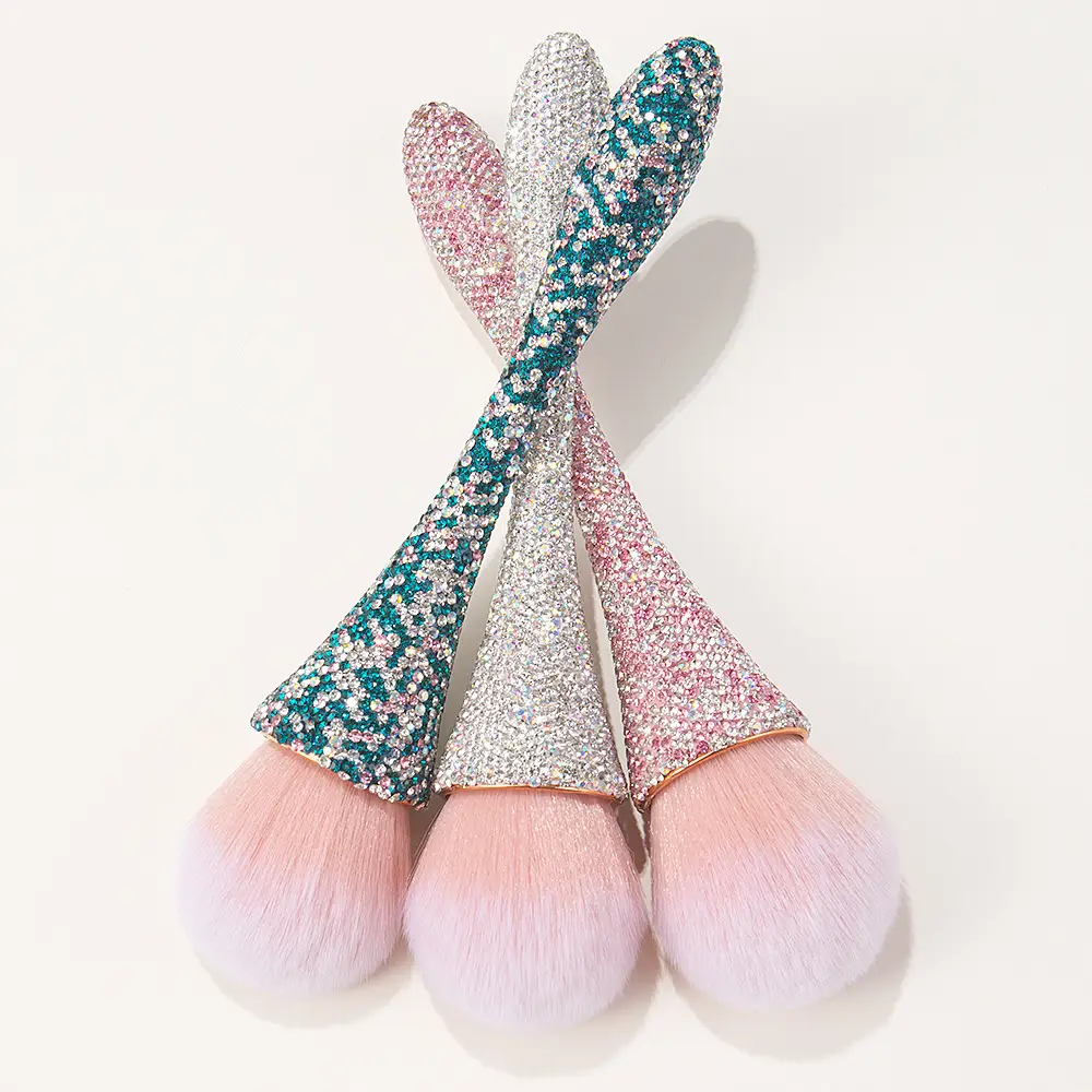 Cross-Country Diamond Brush Set for Blush & Foundation — feature 6