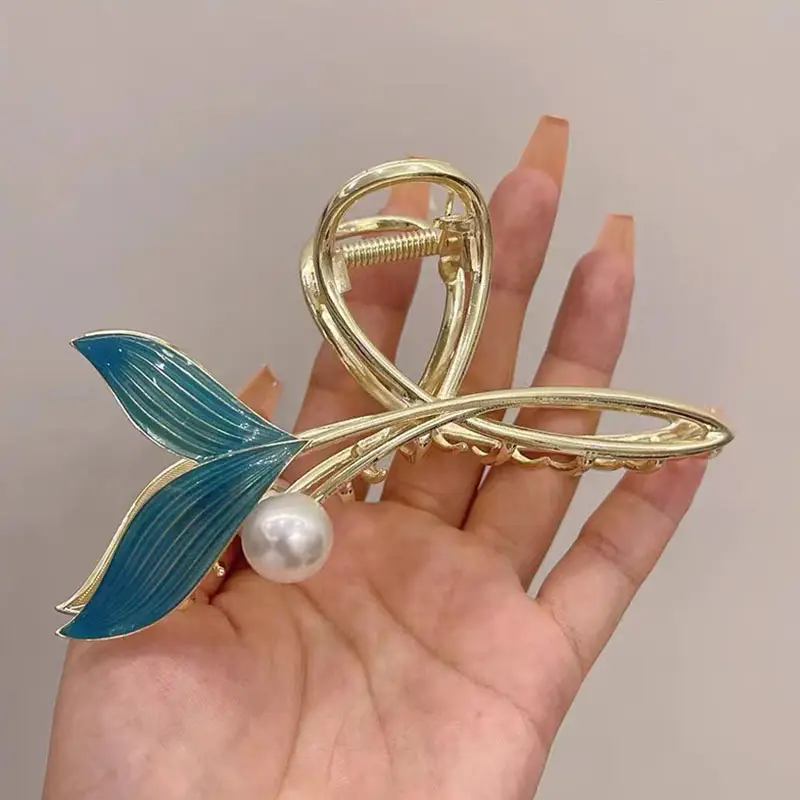 蓝色鱼尾1