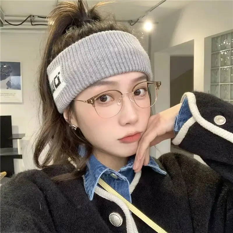Ultra-light Cold Brown Glasses for Women Korean Style - Image 13