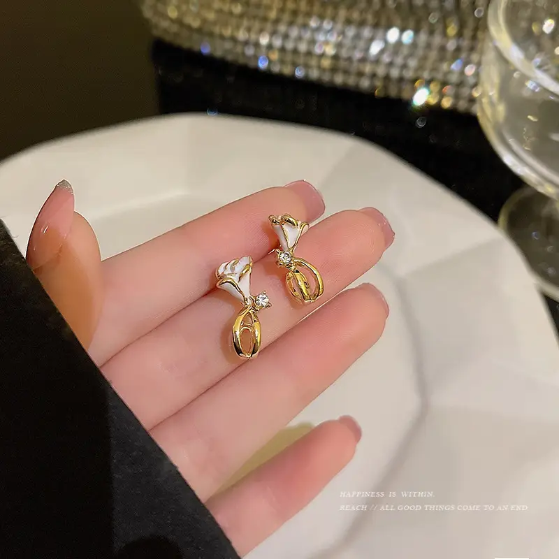 S925 Silver Heart Needle Ear Studs for Women