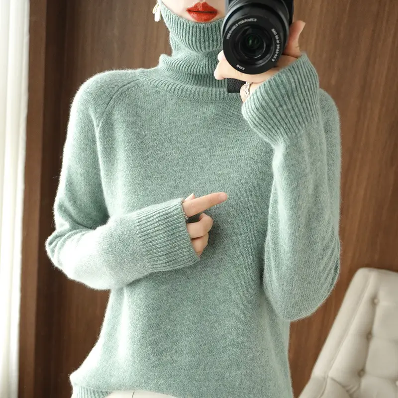 Women's 2024 Yellow Turtleneck Pullover Sweater - Image 4