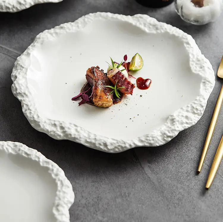 White Rock Patterned Flat Plate Dish 2024 New — feature 3