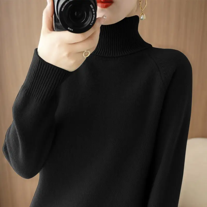 Women's Purple Wool Turtleneck Sweater 2025 - Image 5