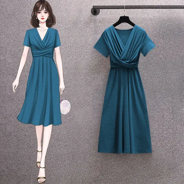 Plus Size Black Pleated Summer Dress - Image 3