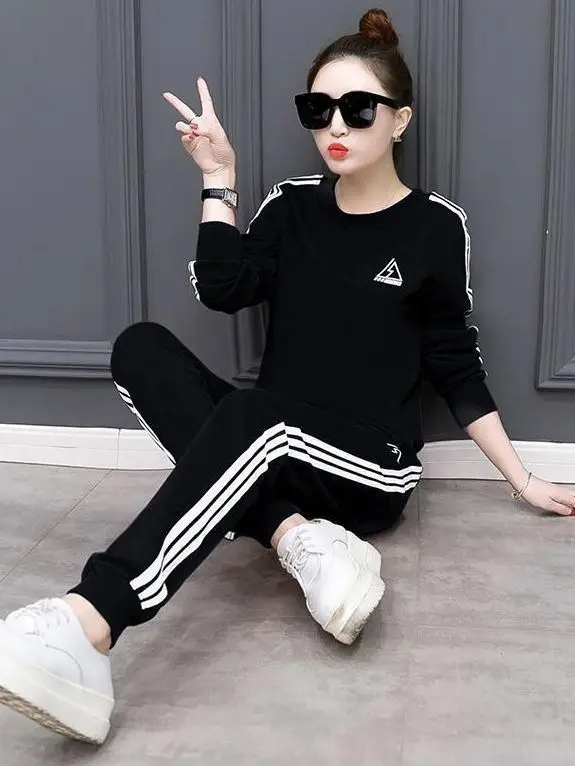 Women Grey Sweatshirt Track Suit Long Sleeve Crewneck Large - Image 8