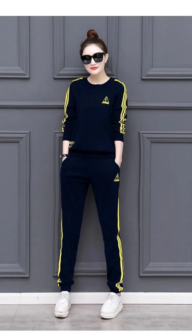 Women Grey Sweatshirt Track Suit Long Sleeve Crewneck Large — feature 8