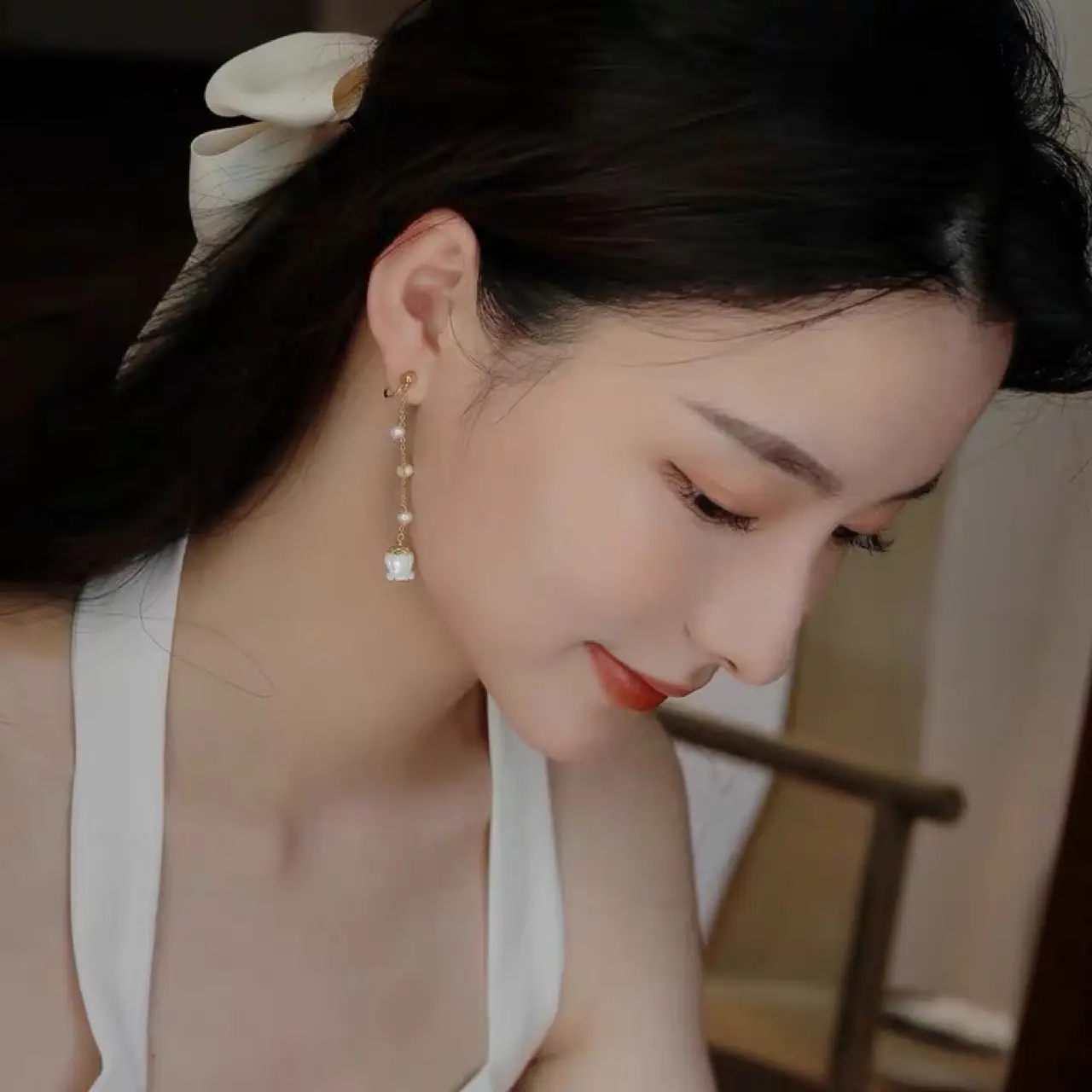 Natural Pearl Earrings with Mosquito Repellent & Anti-Drop Design - Image 2