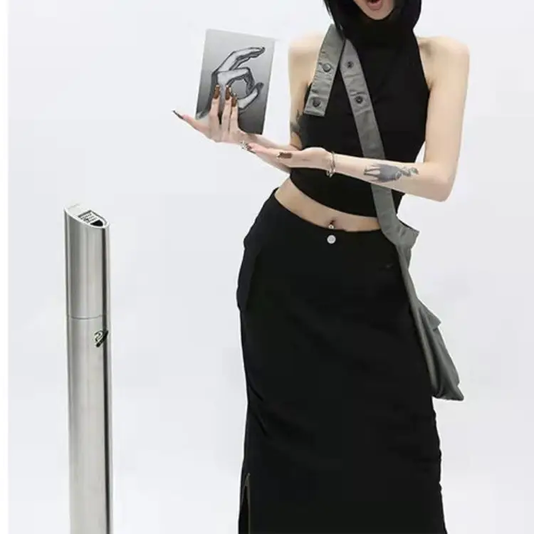 Black High-End Elastic Backless Hooded Vest with Functional Pocket