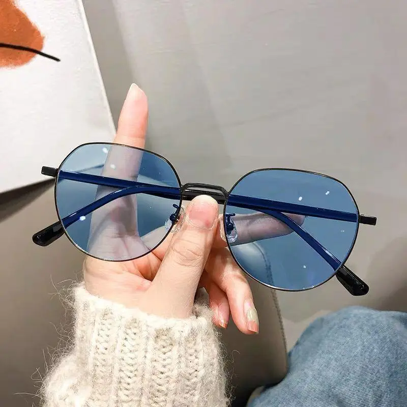 Women Korean Style Color-changing Sunglasses Anti-blue High-definition - Image 11