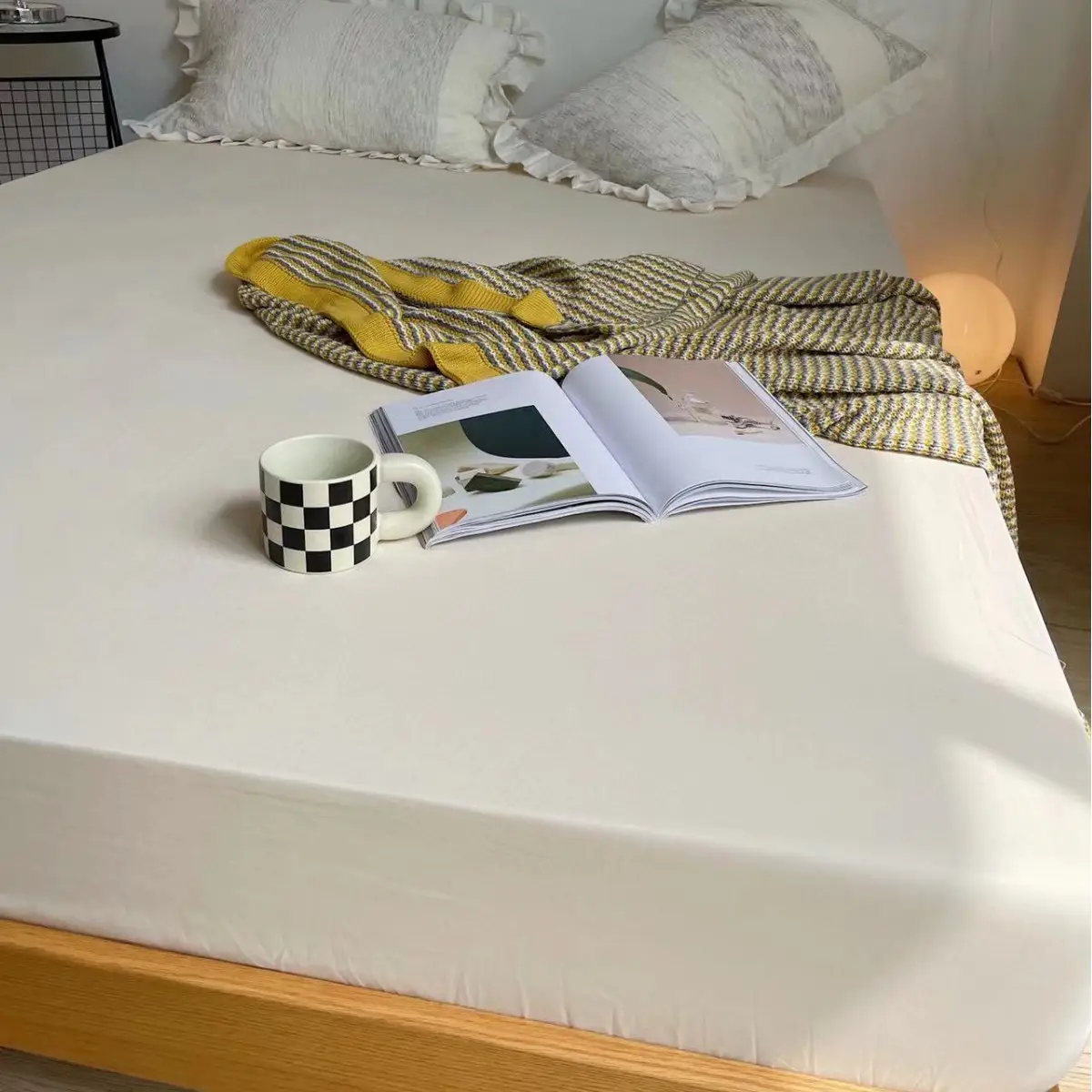 Dustproof Anti-Slip Simmons Bed Cover Blue Solid Color - Image 9