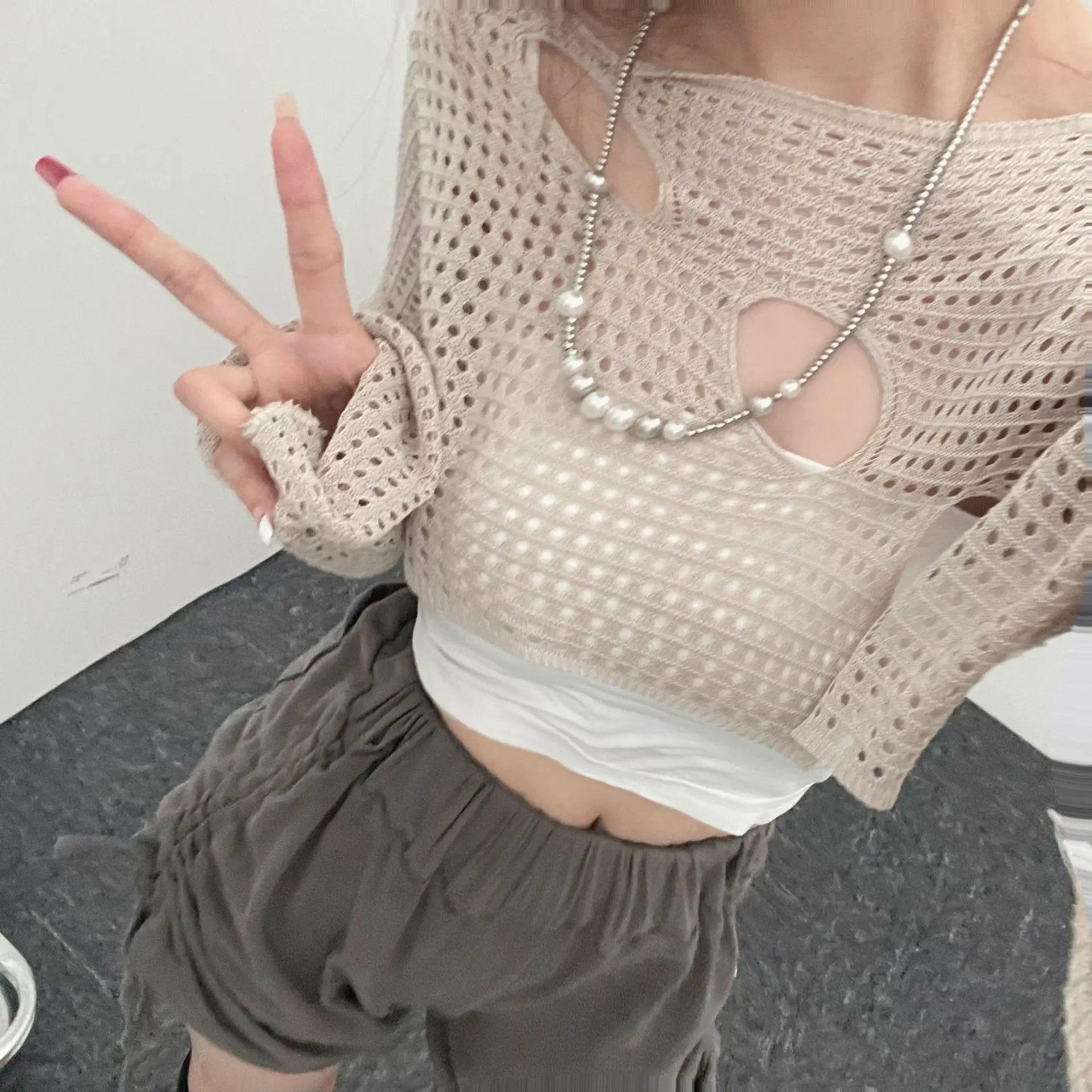 2024 Women's Knitted Camisole Sweater Top — feature 8