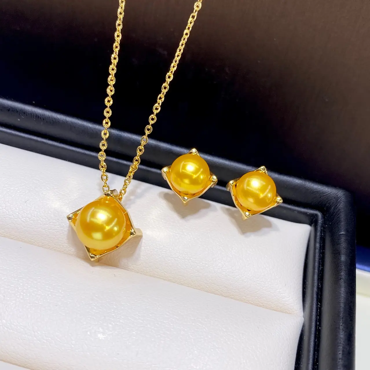 Gold Pearl Multi Bead Earrings & Necklace Set - Image 5