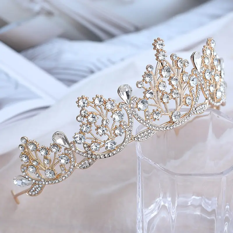 Crystal Bridal Crown for 18th Birthday Princess - Image 18