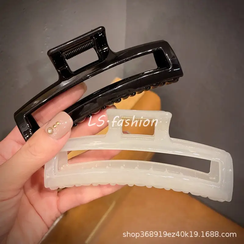 Hollow Rectangular Hair Grab Clips for Women - Image 5