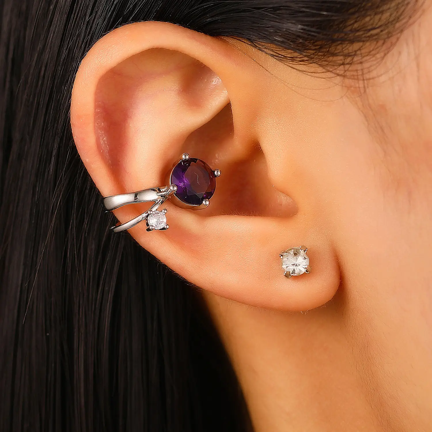 Zircon Leaf Ear Clip for Women Elegant Distinctive Earrings - Image 5