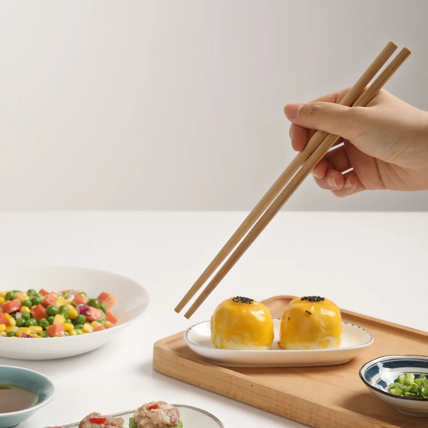 Meiliya Bamboo Chopsticks 12 Pairs Wax-Free Wooden - Image 3