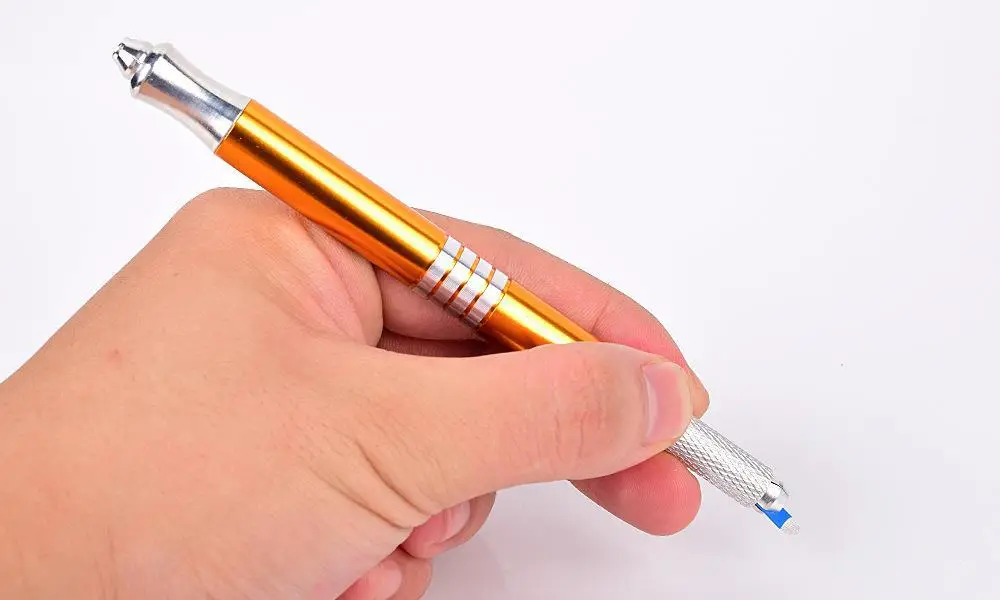 Chinese Blue Embroidery Eyebrow Blade Needle 18g — feature 18