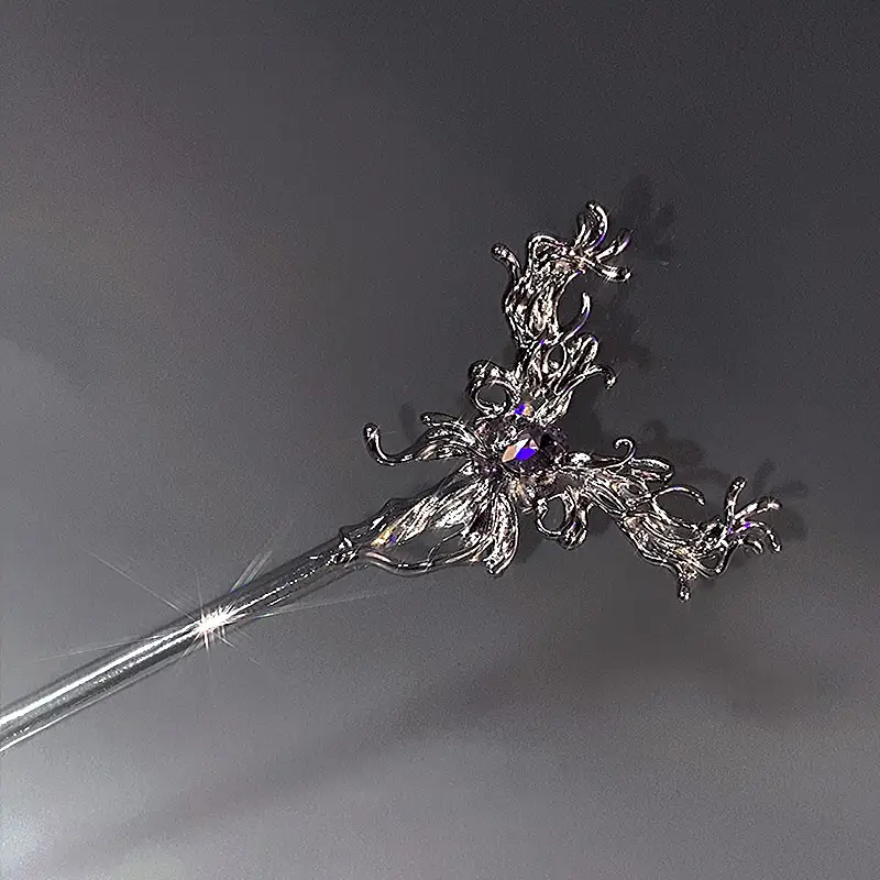 Diamond Butterfly Hairpin for Women Summer Niche Design - Image 2