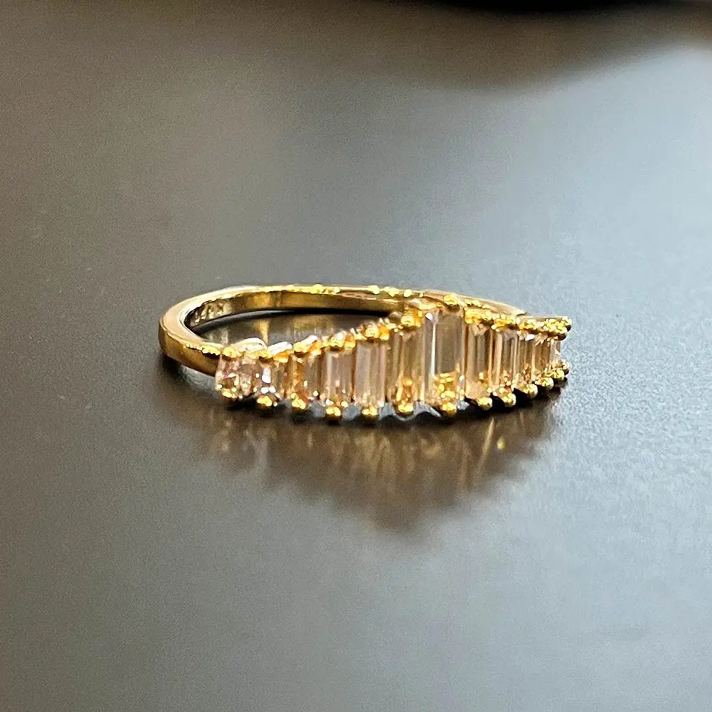 Cao Shi Zircon Finger Ring Light Luxury Stacked Design — feature 11