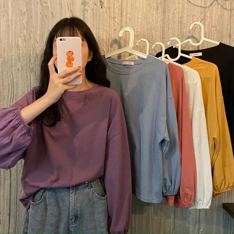 Women's Green Loose Pullover T-Shirt with Long Sleeve Lantern Design - Image 10