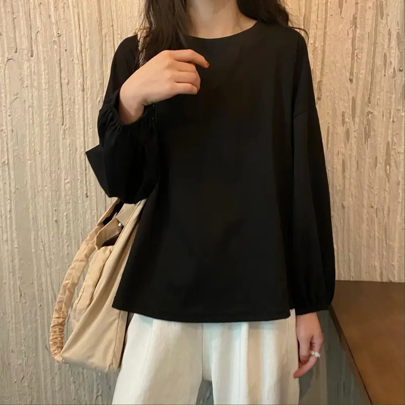 Women's Green Loose Pullover T-Shirt with Long Sleeve Lantern Design — feature 15