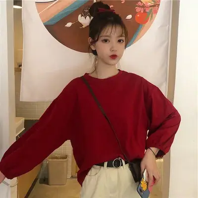 Women's Green Loose Pullover T-Shirt with Long Sleeve Lantern Design - Image 7