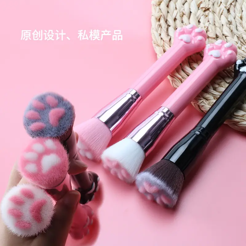 Cat's Claw Makeup Brush Mirror with Nylon Brushes - Image 7