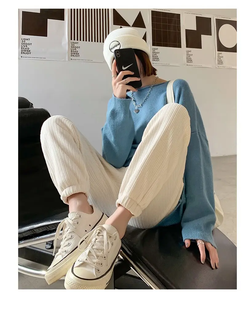 Women's Fleece Lined Wide Leg Pants Blue Top — feature 13
