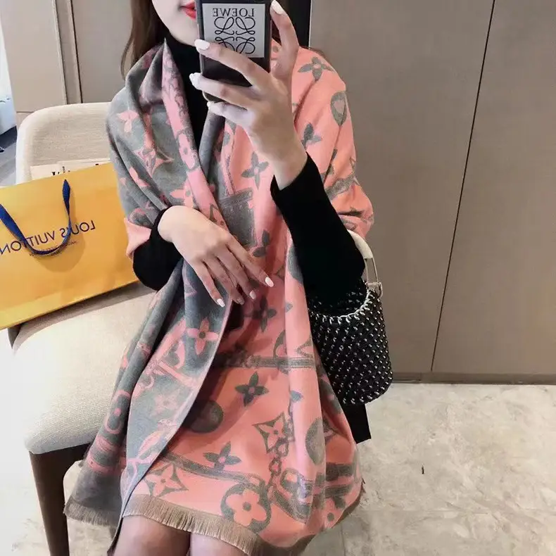 Women's Korean Style Warm Scarf Black White Double Sided - Image 7