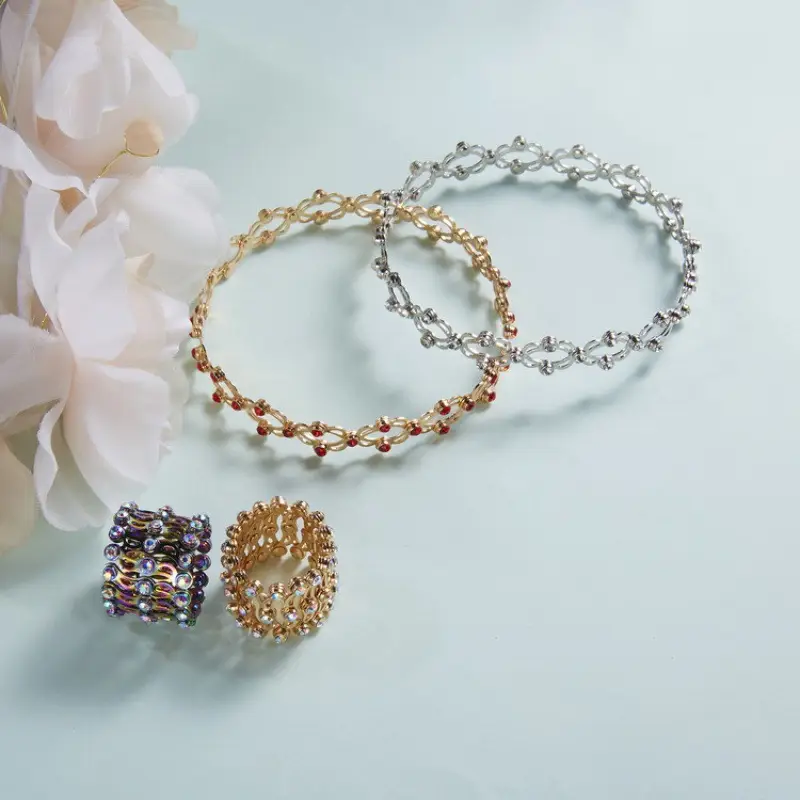 Telescopic Magic Ring Bracelet with Red Stones Gold Plated - Image 9