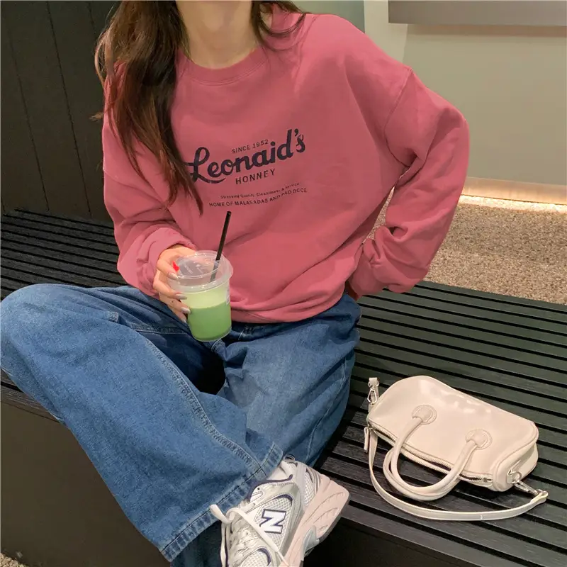 2022 Women Raglan Back Printed Sweatshirt Yellow — feature 24