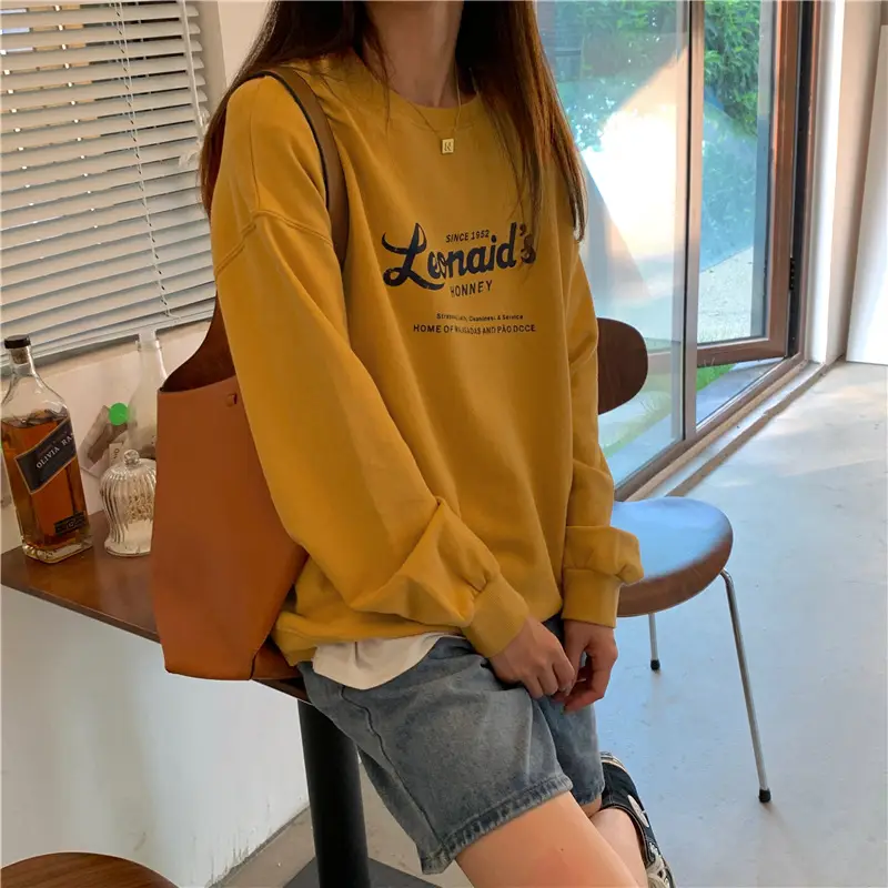 2022 Women Raglan Back Printed Sweatshirt Yellow — feature 30