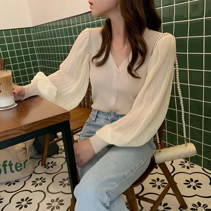 Women's V-Neck Chiffon Sleeveless Sweater 2023 — feature 10