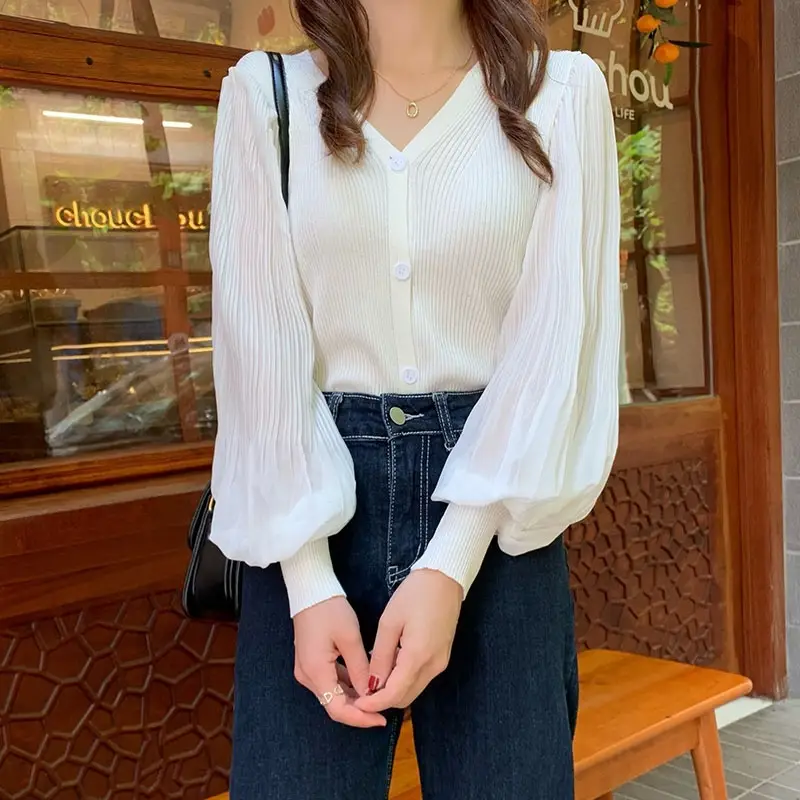 Women's V-Neck Chiffon Sleeveless Sweater 2023 — feature 12