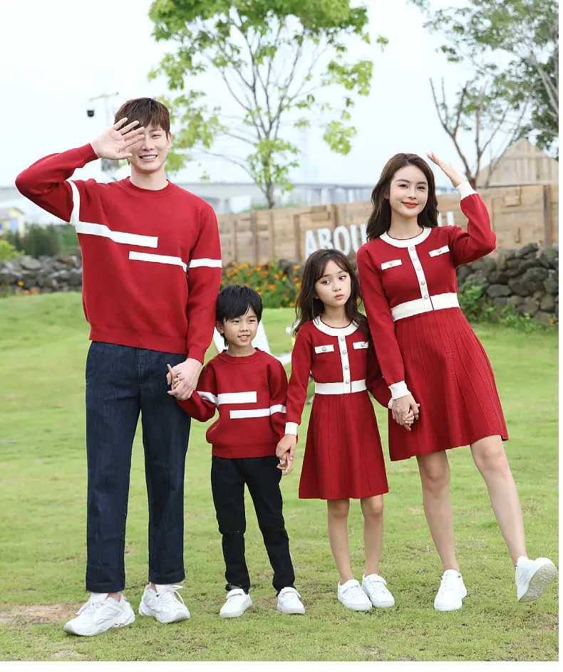 Red Knitwear Family Set for Mother Daughter Winter Wear — feature 24