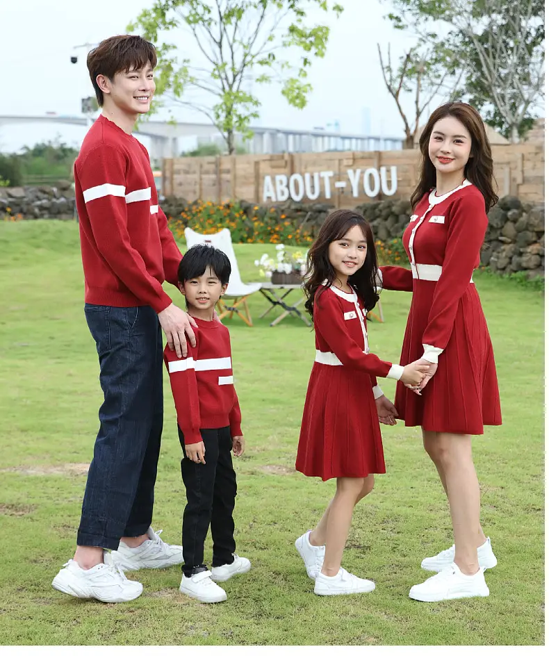 Red Knitwear Family Set for Mother Daughter Winter Wear — feature 26