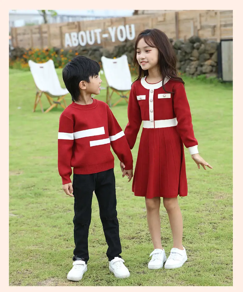 Red Knitwear Family Set for Mother Daughter Winter Wear — feature 31