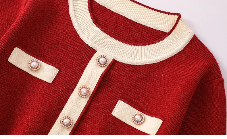 Red Knitwear Family Set for Mother Daughter Winter Wear — feature 5