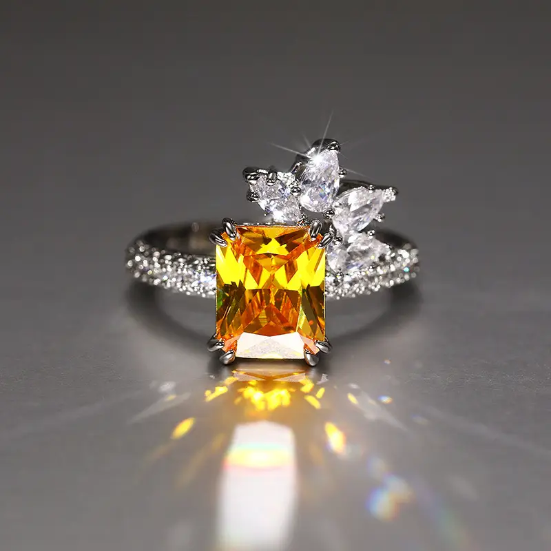 Cao Shi Diamond Flower Ring Yellow Square 5.2g
