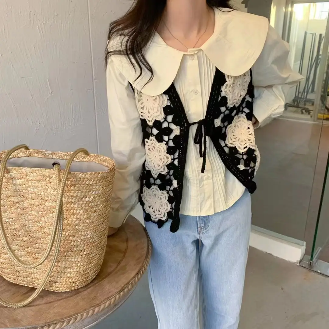 Women's Green Lace-Up Hollow Knitted Vest - Image 11