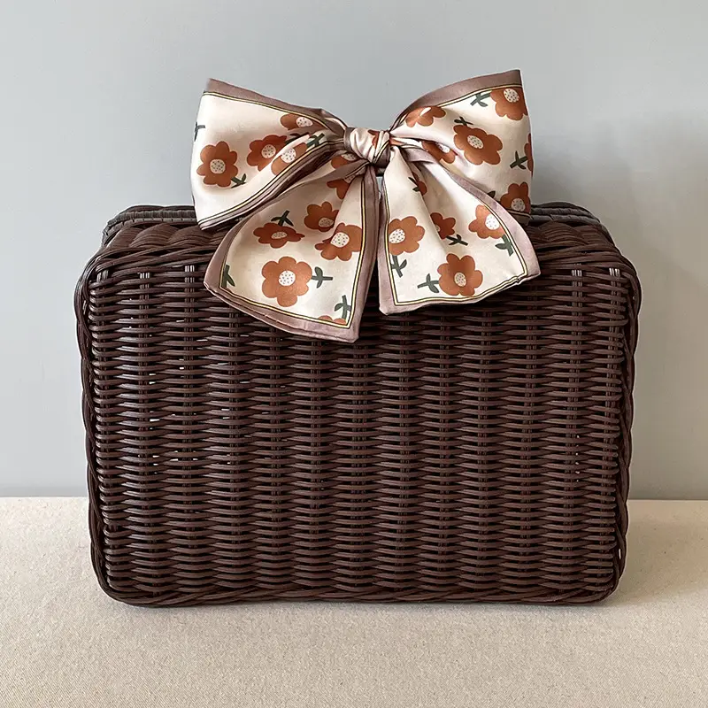 Vintage Woven Gift Box for Wedding & Outdoor Use — feature 21