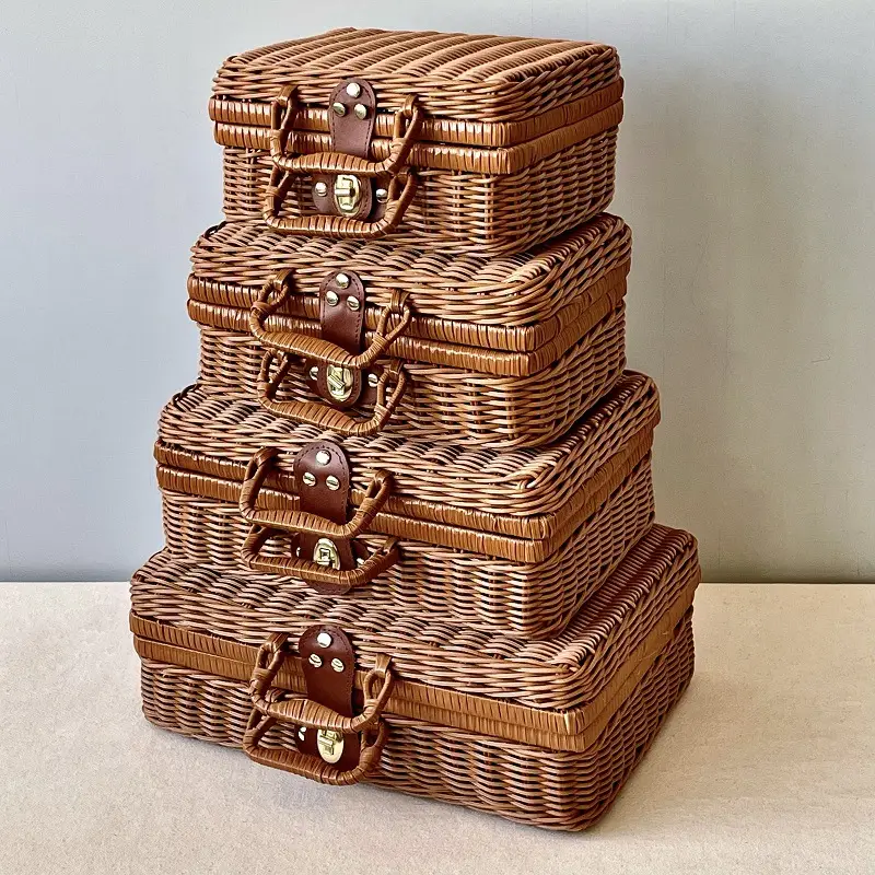 Vintage Woven Gift Box for Wedding & Outdoor Use — feature 5