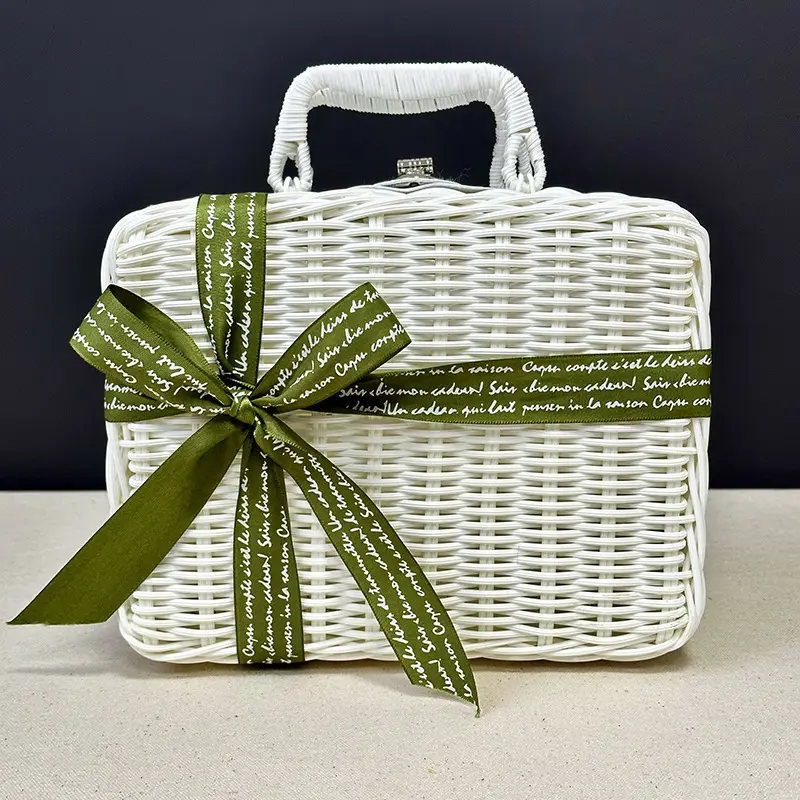 Vintage Woven Gift Box for Wedding & Outdoor Use - Image 18
